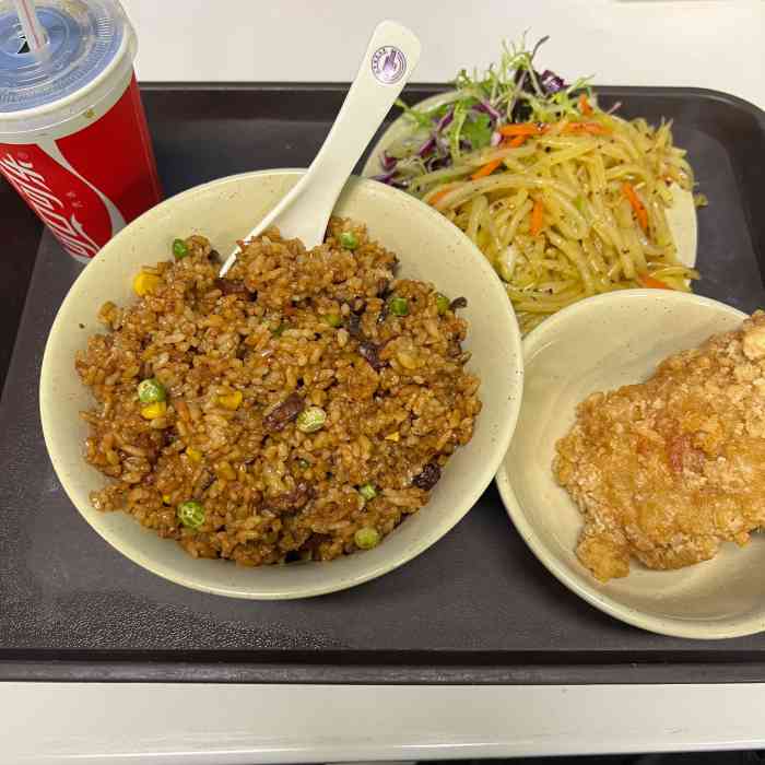 北京建筑大学食堂(大兴和园店)-"我们学校的食堂,饭菜