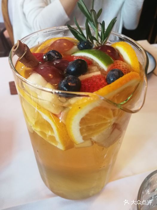 自制西班牙水果酒