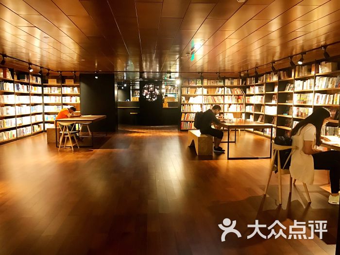 文轩books(九方购物中心店)-图片-成都购物-大众点评网