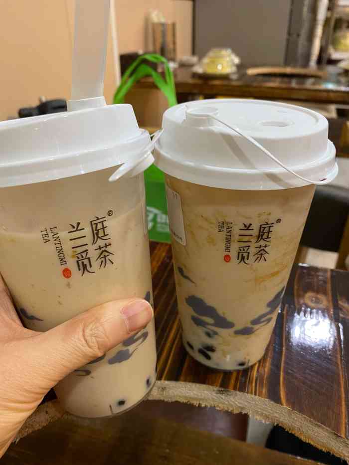 兰庭觅茶(旭东店"开在旭东路的一家奶茶店,也是昨天在刷大众.