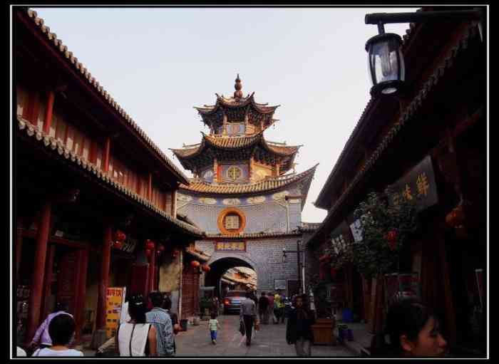 祥城钟鼓楼-"祥云古城的钟鼓楼是明代洪武年间的古楼,历.