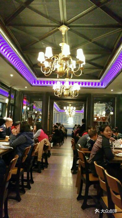 新白鹿餐厅(百联中环店)图片 第3547张