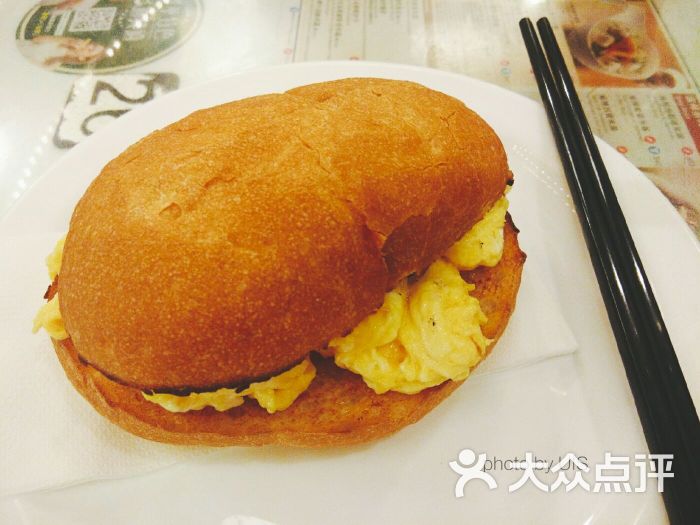 翠华餐厅(加拿芬道店-黑松露炒蛋猪仔包图片-香港美食-大众点评网