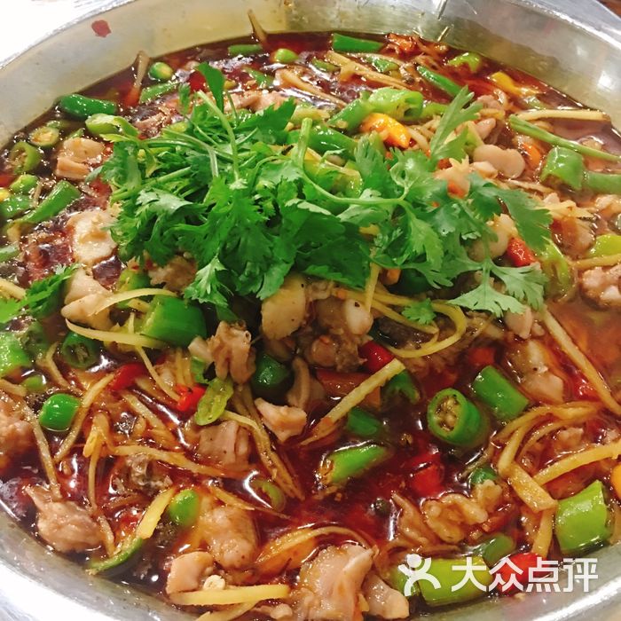自贡仔姜鲜锅兔