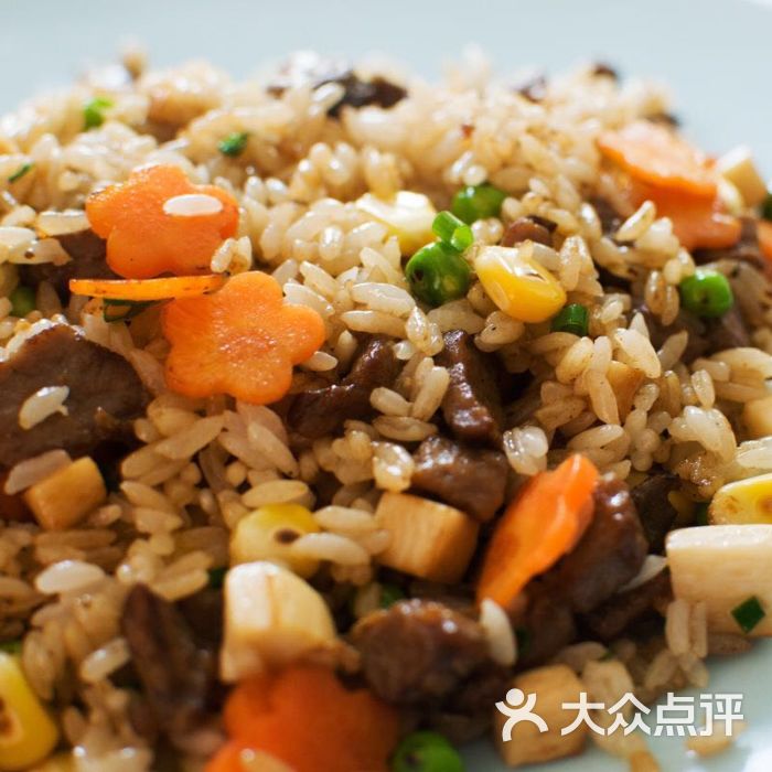 牛肉丁丁炒饭