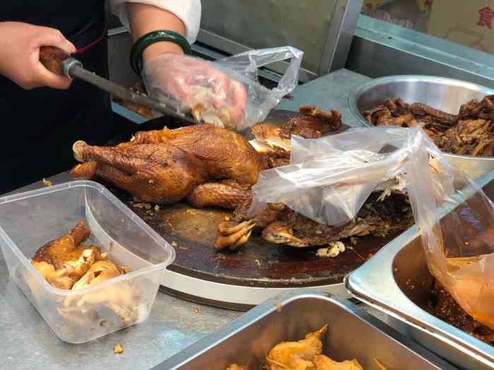 费家扒鸡(南大街总店"来南通市区一定会去买费家扒鸡,而且一定会.