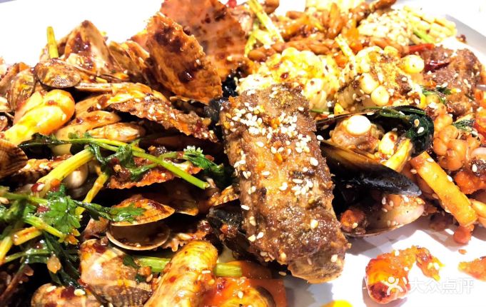 海贼王音乐主题海鲜动手餐吧