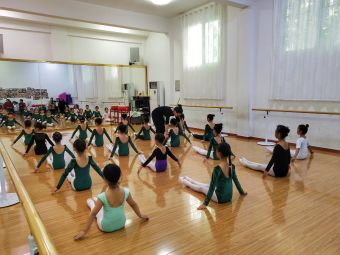 尧林舞蹈培训学校
