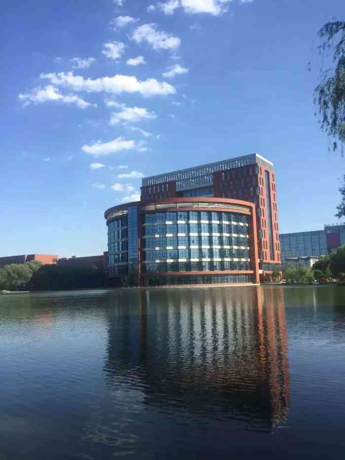 信息工程大学-"中国人民解放军信息工程大学,是中国解