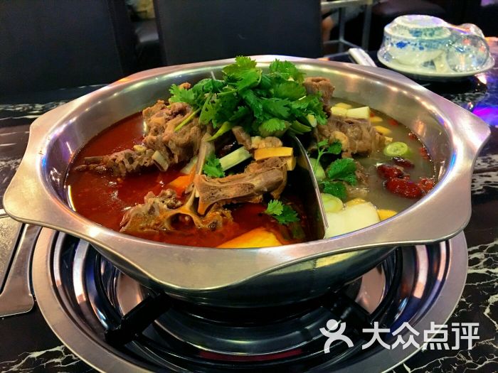 特色羊蝎子锅底