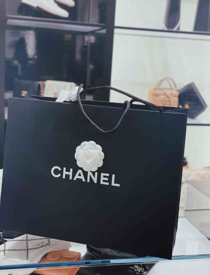 chanel(skp店)-"西安店真的是出人意料的货多!在城墙.