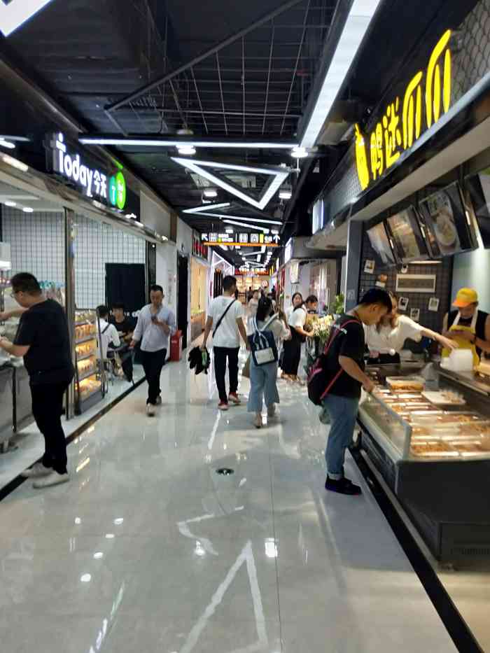 新南仓地铁商业街(金湖广场店)-"自从3号线地铁开通了