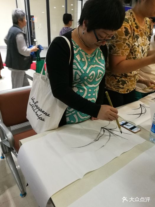 徐汇区青少年活动中心(田林分部)