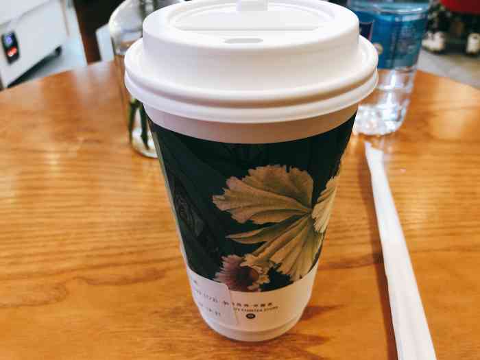 茶与花间·鲜奶茶-"团购的套餐,两杯情侣款,天蓝先生.