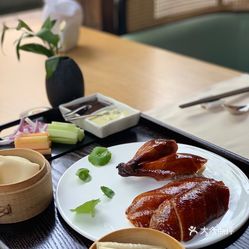 大董烤鸭人均_大董烤鸭(3)