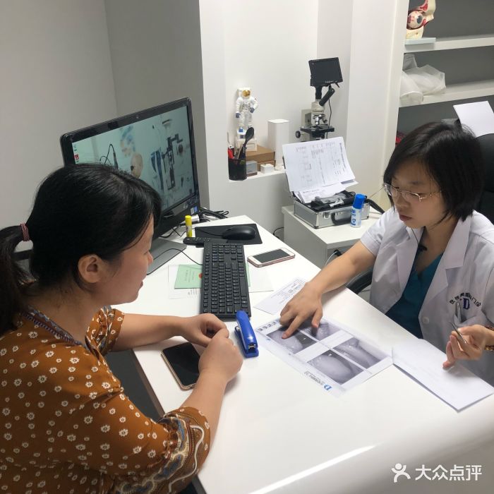 优视美眼科检查室图片