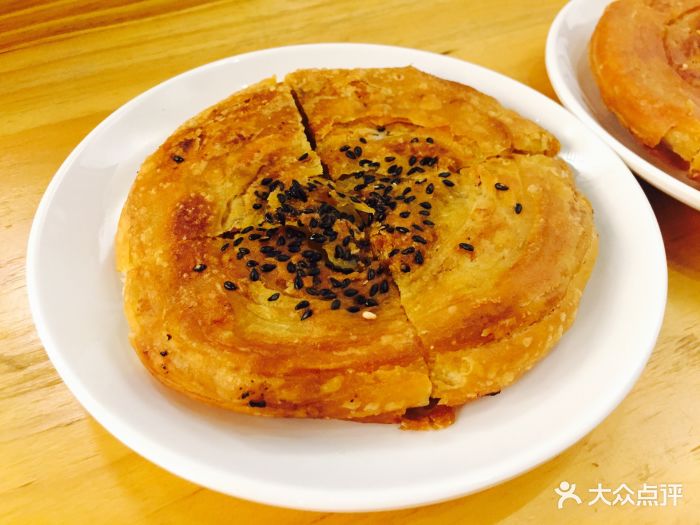 麻婆婆白家肥肠粉(宝安南路店)麻婆婆招牌牛肉锅魁图片 - 第136张