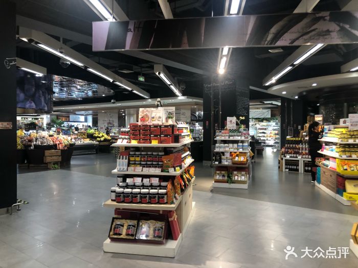 ole"精品超市(万象城商场店)图片 - 第4张