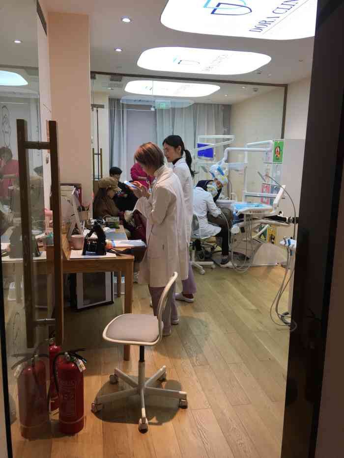 儿童矫正(人和协信店)-"多乐运营几年了,是一家专注儿童口腔健康机