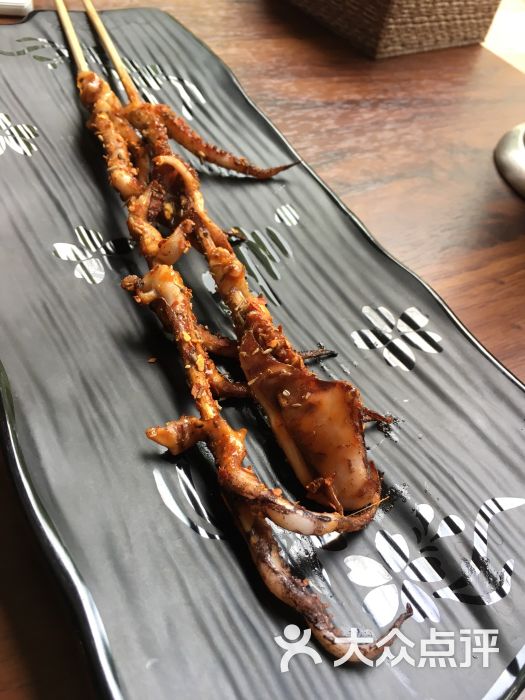 烤鱿鱼须