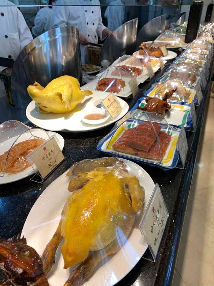 鹏天阁酒楼(红旗店)