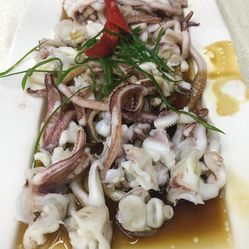 咋样清洗小鱿鱼 VHWDKppuPHUNlbqimp54bmsMAW5MGvEbaVnUv6Fs4KxCyxN4xcyDFLCcE13F4VveF5u7J_jS4MuCaeLAHD0KTg.jpg