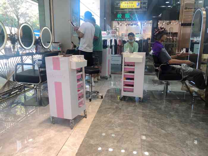 meisi银星媚丝发艺(海岸城店)-"【项目】染发之前头发颜色掉完了想