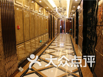 【乌鲁木齐味当家芦花鸡臭桂鱼】