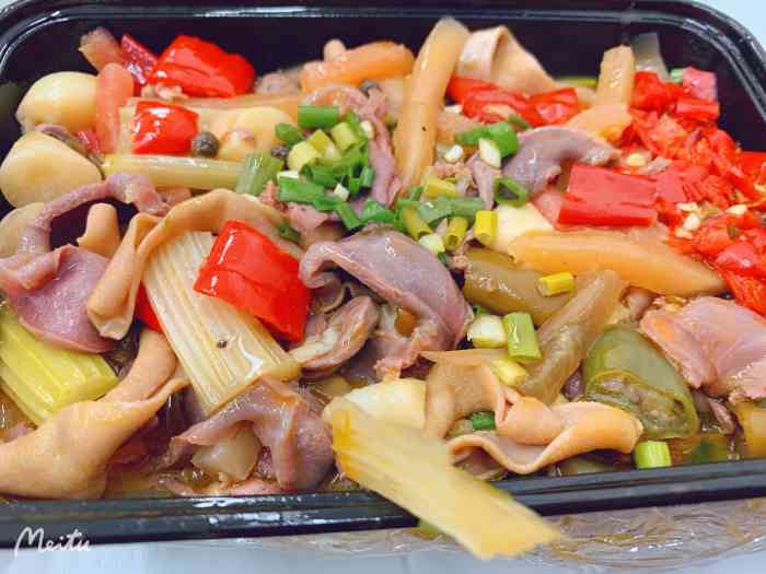 小杜鸡肠·酸萝卜鸡杂(第a15档口·熊猫星厨美食城店"作为美食档口
