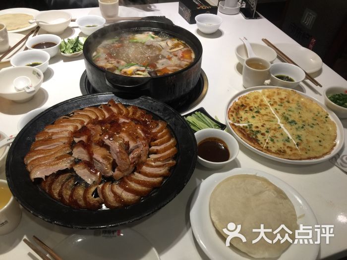 守柴炉烤鸭(巴国城店)图片 第1张