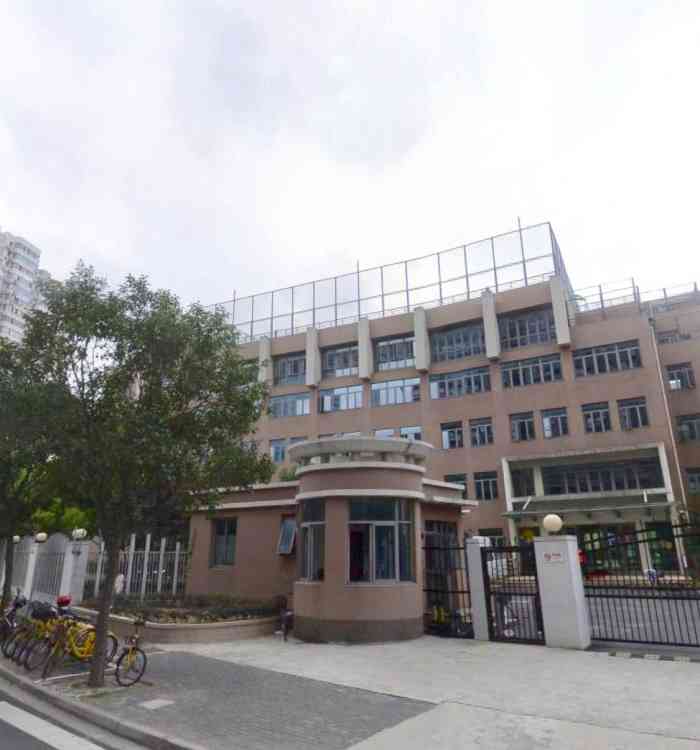 江苏路第五小学(长宁路校区)