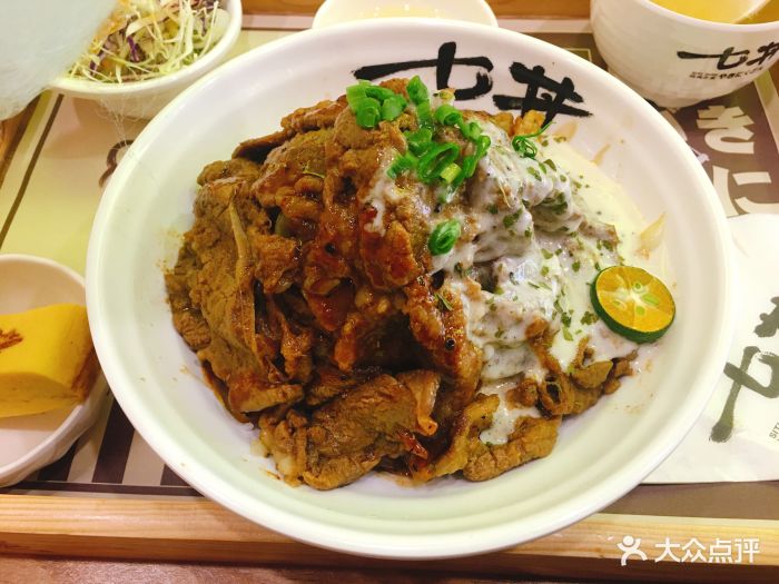 七丼dong·烧肉丼饭图片