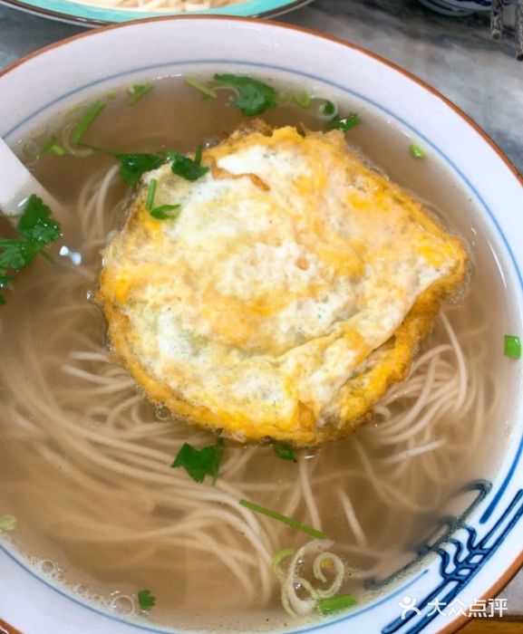 西北牛肉拉面鸡蛋拉面图片