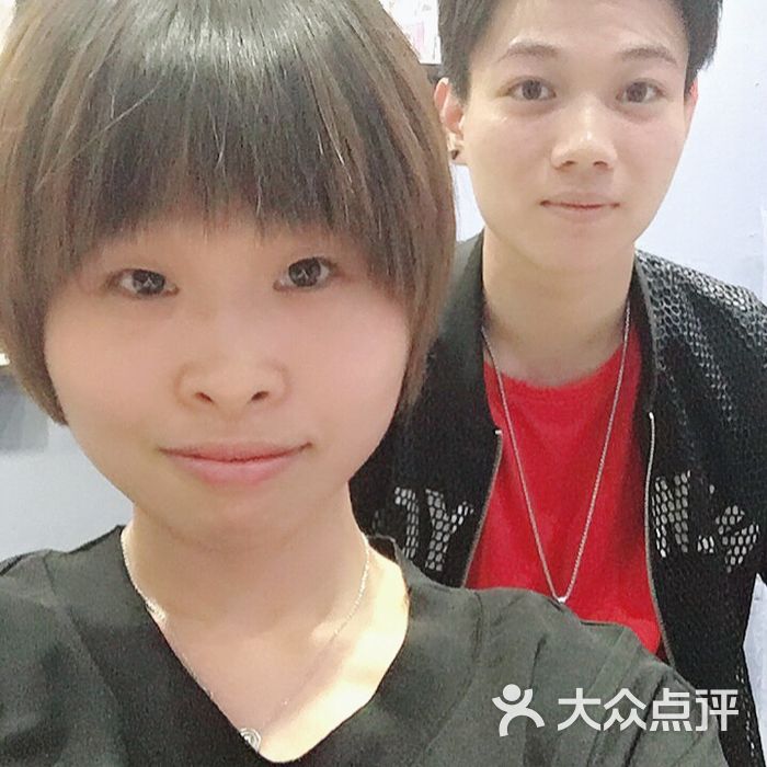 shelly雪梨儿           zwf卍           shelly雪梨儿