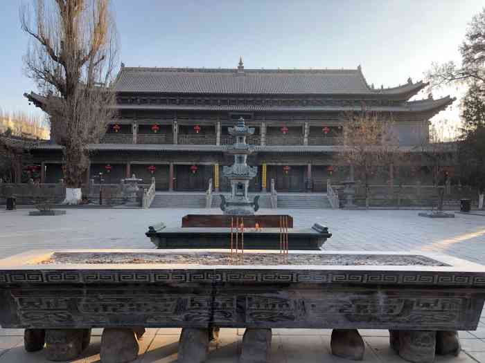 张掖大佛寺-"少见的西夏寺庙,坐东朝西,佛祖涅盘的形象.