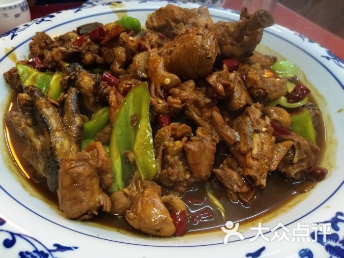 王小二小胡同炒鸡