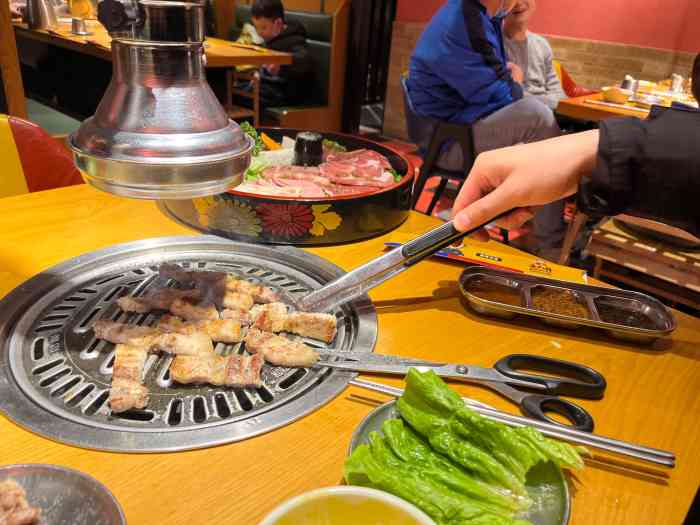玖段烤肉原切鲜肉超市街道口乐天城店
