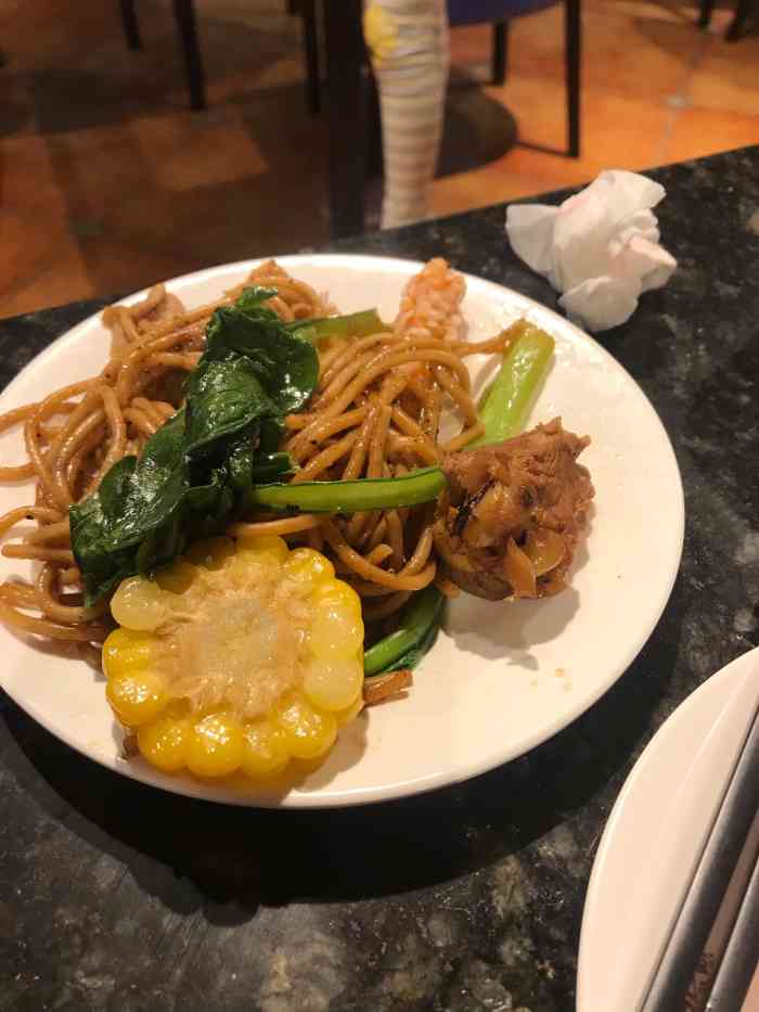 豪食国际美食自助(裕华路店"这次来很不好的体验,特地请老妈吃饭,我