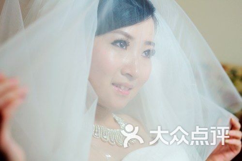 三亚婚纱摄影_dellisa婚纱(2)