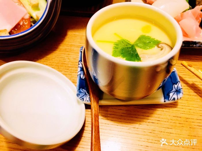 来日本的第一天,住在离机场很近的日根野。.