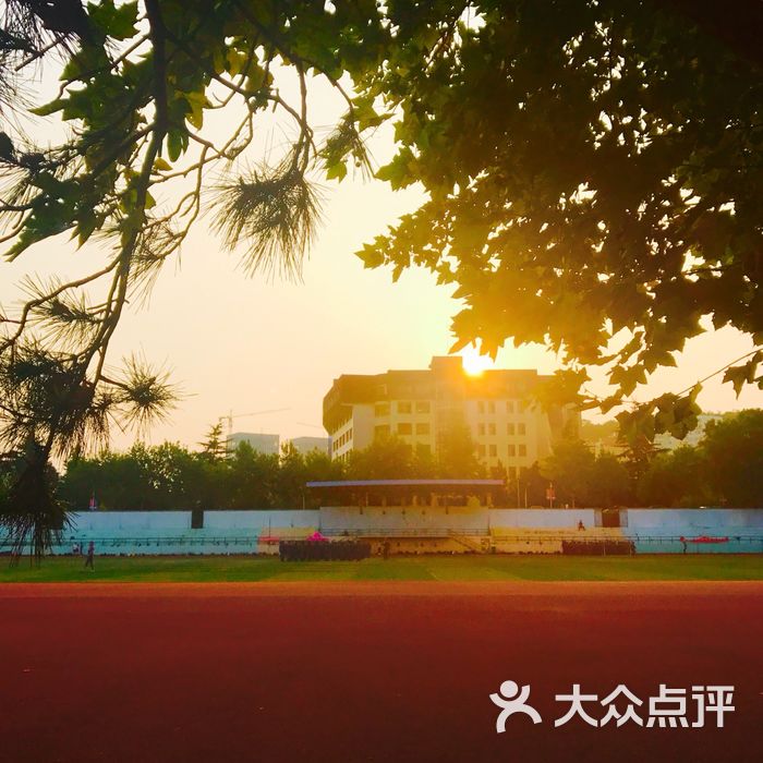 青岛大学师范学院