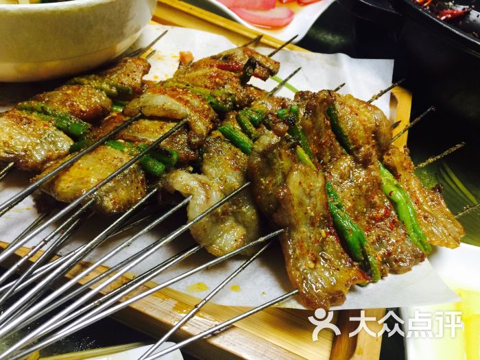 蒜苔羊排
