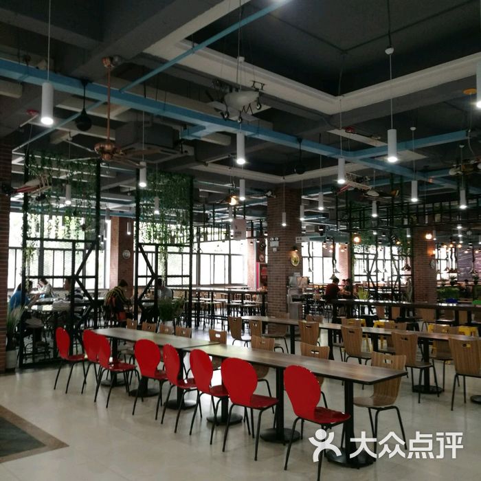 南京航空航天大学学生食堂图片-北京快餐简餐-大众