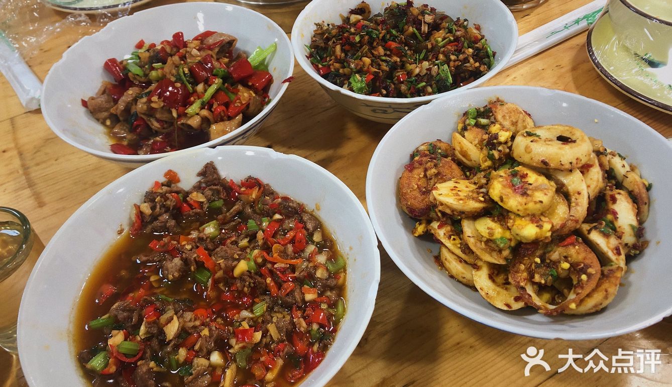 适合本地口味的家常菜,名列红星国际会展中心美食热门