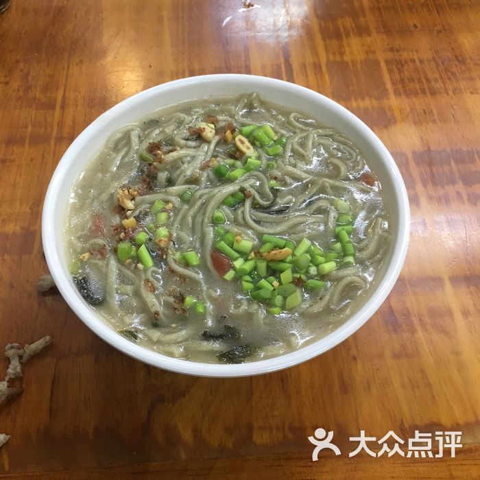 帖老大山野菜杂面条焖面