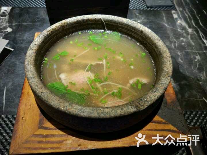 石锅松露牛肉汤