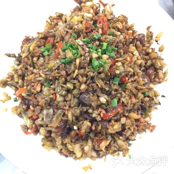剁肉炒盐菜酸
