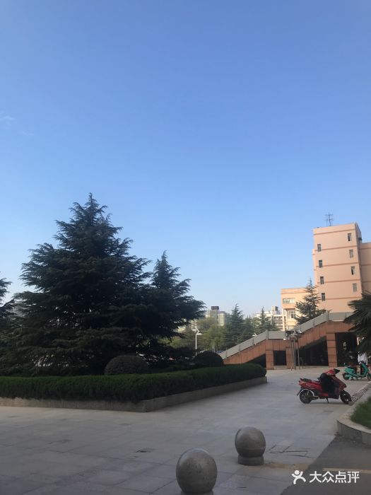 武汉理工大学(鉴湖校区)图片 - 第17张