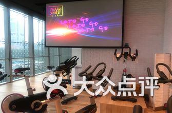 北京健身房排名_健身房美女(3)