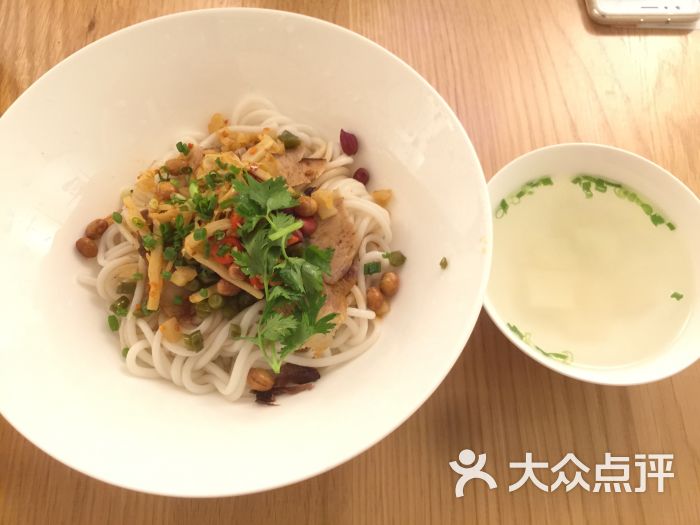 经典卤粉(干捞粉配例汤)